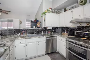 10784 E Oxbow Dr, Dewey, AZ 86327 - Photo 9