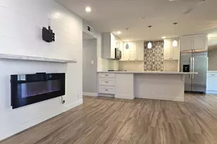 5525 E Thomas Rd, Phoenix, AZ 85018 - Photo 1