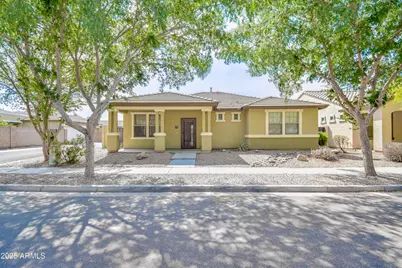 3327 E Ivanhoe Street, Gilbert, AZ 85295 - Photo 1