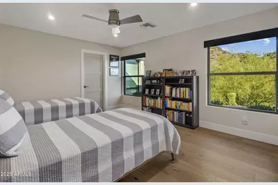 4949 E Grandview Lane, Phoenix, AZ 85018 - Photo 39