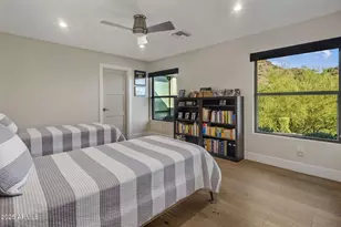 4949 E Grandview Ln, Phoenix, AZ 85018 - Photo 39