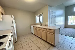 11260 N 92nd St, Scottsdale, AZ 85260 - Photo 9