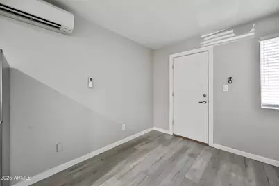 3025 N 32nd Street #21, Phoenix, AZ 85018 - Photo 9