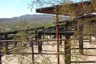 56550 Rancho Casitas Rd, Wickenburg, AZ 85390 - Photo 19