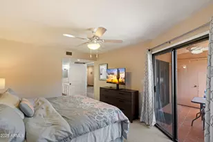 4303 E Cactus Rd, Phoenix, AZ 85032 - Photo 17