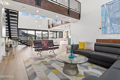 8514 S 9th Drive, Phoenix, AZ 85041 - Photo 13