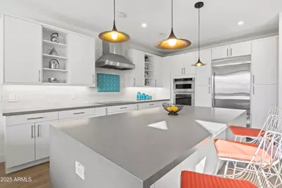 8514 S 9th Drive, Phoenix, AZ 85041 - Photo 25