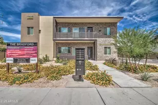 1037 S Farmer Ave, Tempe, AZ 85281 - Photo 1