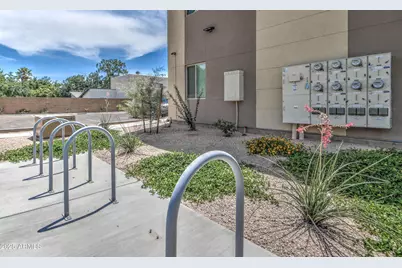 1037 S Farmer Avenue, Tempe, AZ 85281 - Photo 5