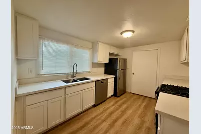 1218 W Cinnabar Avenue, Phoenix, AZ 85021 - Photo 19