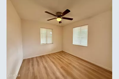 1218 W Cinnabar Avenue, Phoenix, AZ 85021 - Photo 11