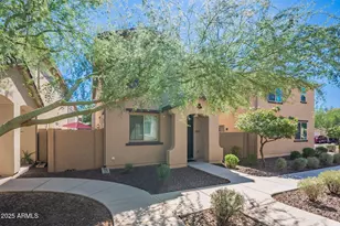 2437 N 73rd Dr, Phoenix, AZ 85035 - Photo 3