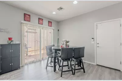 2437 N 73rd Drive, Phoenix, AZ 85035 - Photo 15