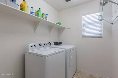 2437 N 73rd Drive, Phoenix, AZ 85035 - Photo 31