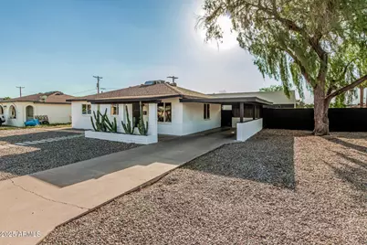 5630 N 30th Drive, Phoenix, AZ 85017 - Photo 5