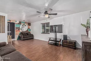 5630 N 30th Dr, Phoenix, AZ 85017 - Photo 7