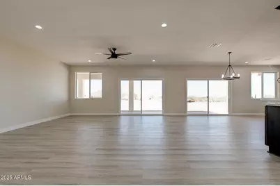 31611 N 164th Avenue, Surprise, AZ 85387 - Photo 9