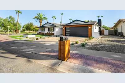 685 E Palm Street, Litchfield Park, AZ 85340 - Photo 7