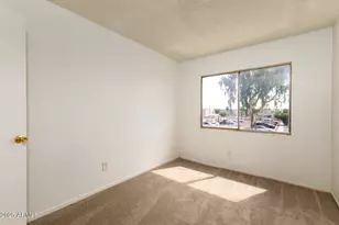 5438 W Lynwood St, Phoenix, AZ 85043 - Photo 11