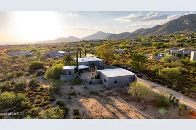 41472 N Deer Trail Road, Cave Creek, AZ 85331 - Photo 33