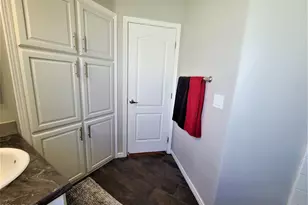 650 N Hawes Rd, Mesa, AZ 85207 - Photo 23