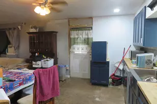 10019 S Honeysuckle Dr, Hereford, AZ 85615 - Photo 9