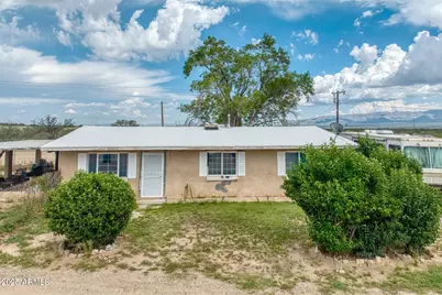 10019 S Honeysuckle Drive, Hereford, AZ 85615 - Photo 1