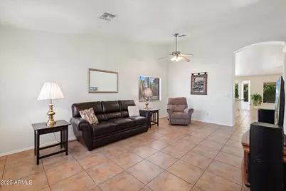 11105 W Ashley Chantil Drive, Surprise, AZ 85378 - Photo 7