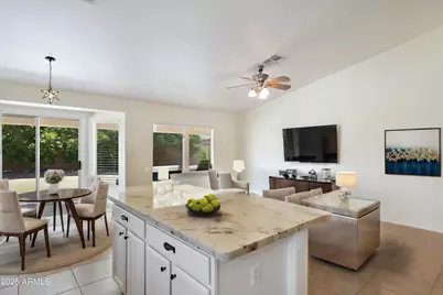 11105 W Ashley Chantil Drive, Surprise, AZ 85378 - Photo 11