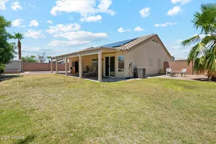 11105 W Ashley Chantil Dr, Surprise, AZ 85378 - Photo 35