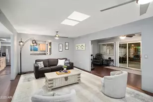 10102 W Deanne Dr, Sun City, AZ 85351 - Photo 7