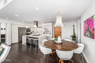 200 W Portland Street #827, Phoenix, AZ 85003 - Photo 9