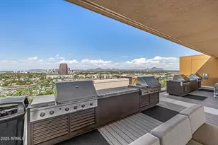 200 W Portland St, Phoenix, AZ 85003 - Photo 57