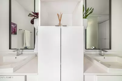 200 W Portland Street #827, Phoenix, AZ 85003 - Photo 25