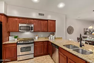 29128 N 22nd Ave, Phoenix, AZ 85085 - Photo 9