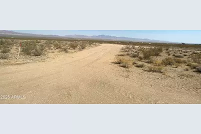Xxxxx N Phillip (Lot 354) Road #354, Dolan Springs, AZ 86441 - Photo 11
