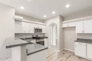 10691 W Arivaca Dr, Arizona City, AZ 85123 - Photo 11