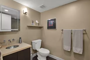 7601 E 2nd St, Scottsdale, AZ 85251 - Photo 23