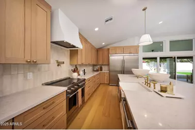 7716 W John Cabot Road, Glendale, AZ 85308 - Photo 15