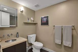 7601 E 2nd St, Scottsdale, AZ 85251 - Photo 23