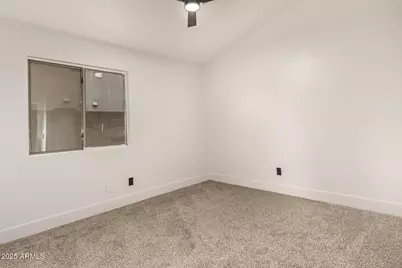 8559 W Sunnyslope Lane, Peoria, AZ 85345 - Photo 21