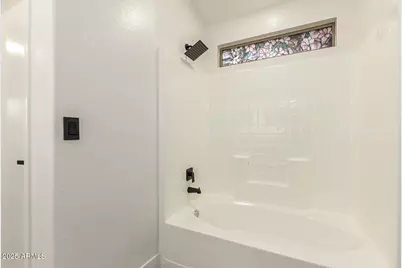 8559 W Sunnyslope Lane, Peoria, AZ 85345 - Photo 19