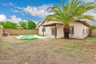 8559 W Sunnyslope Lane, Peoria, AZ 85345 - Photo 31