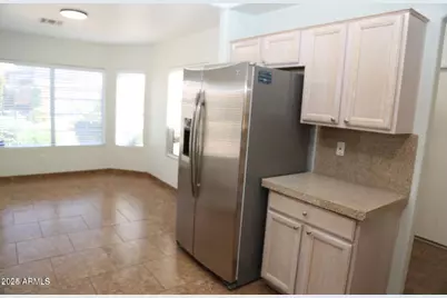 2228 E Aire Libre Avenue, Phoenix, AZ 85022 - Photo 7