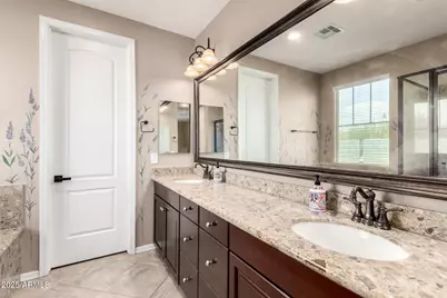 3843 E Gideon Way, Gilbert, AZ 85296 - Photo 11