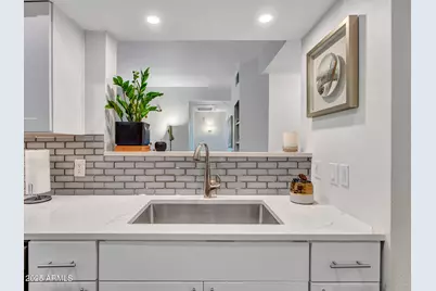 14950 W Mountain View Boulevard #2107, Surprise, AZ 85374 - Photo 5