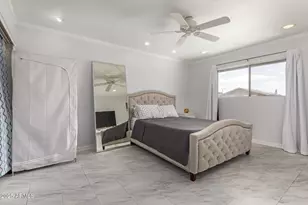 3455 W Gelding Dr, Phoenix, AZ 85053 - Photo 21