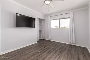 3455 W Gelding Dr, Phoenix, AZ 85053 - Photo 27