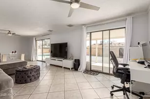 3455 W Gelding Dr, Phoenix, AZ 85053 - Photo 9