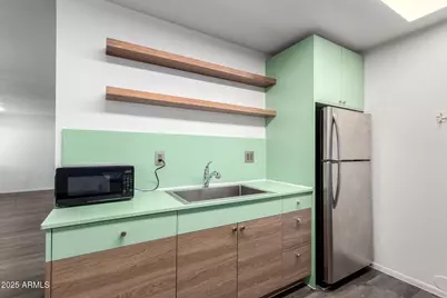 5525 E Thomas Road #C1, Phoenix, AZ 85018 - Photo 11